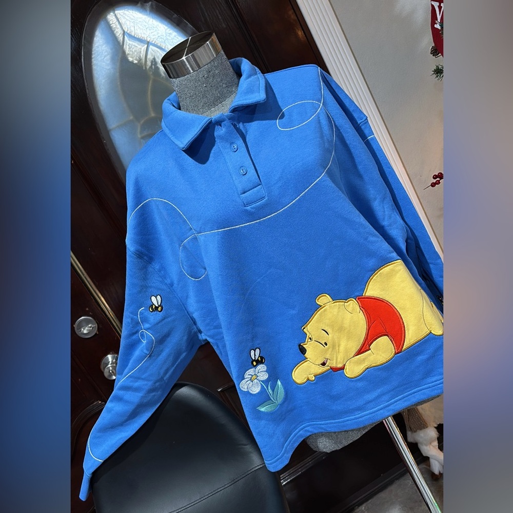 Winnie the Pooh Cropped Sweatshirt - Disney Parks Collection - NWT!!